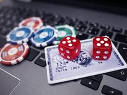 Platform fungame77 menampilkan antarmuka dashboard dengan taruhan olahraga, kasino live, dan permainan slot